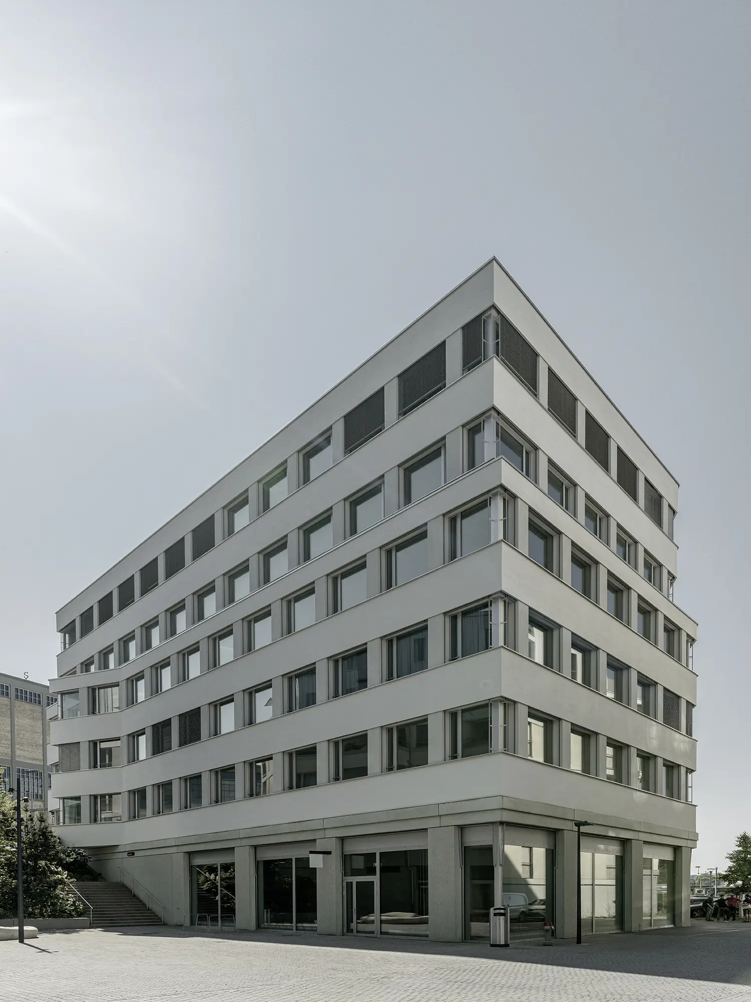 Seraina Invest Glasi Buelach NB 005 LR