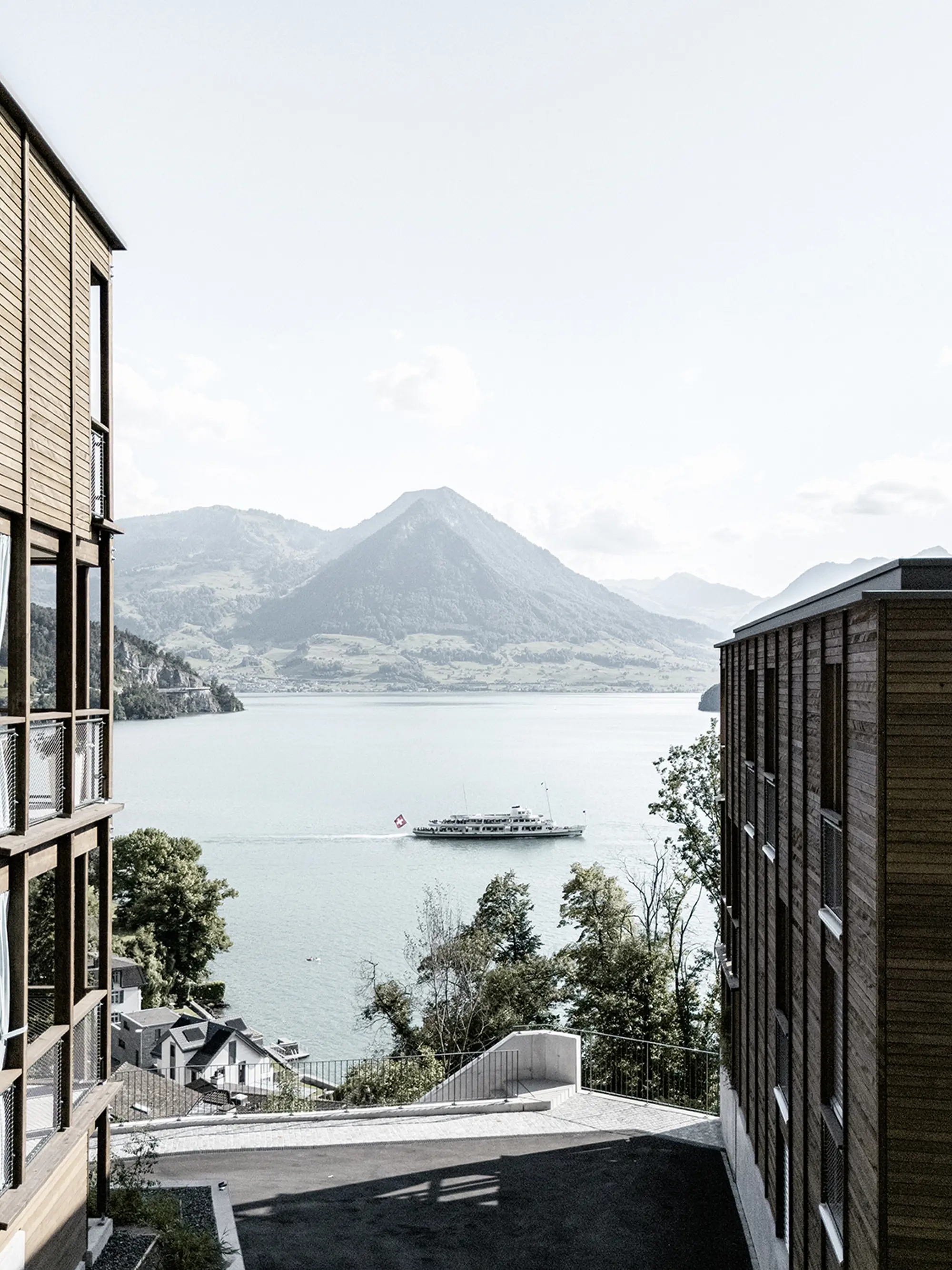 Seraina Invest Vitznau Aussen NB 004 LR