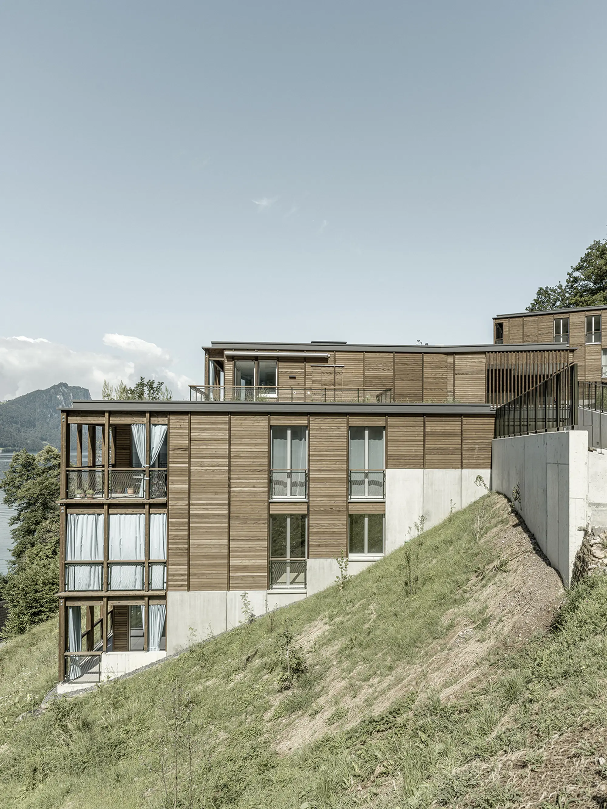Seraina Invest Vitznau Aussen NB 003 LR